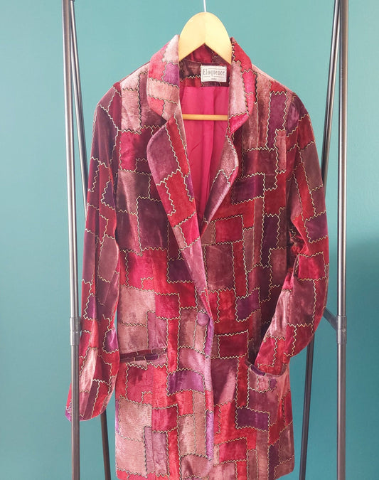 Chaqueta con diseños clásico plush